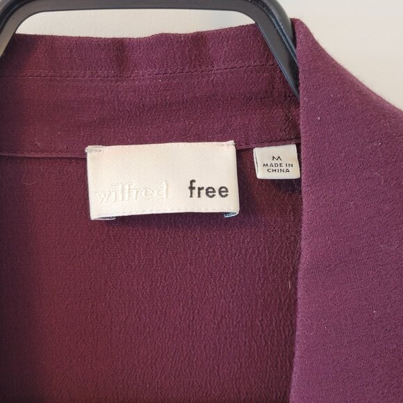 Burgundy short sleeved blouse, tied at front - Picture 2 of 4